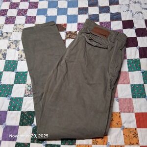 Mavi Johnny Slim Leg Chino Pants Men Size 33x32 Green Stretch